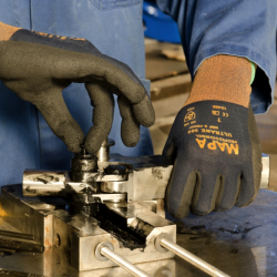 Par de guantes ULTRANE 500, MAPA 2